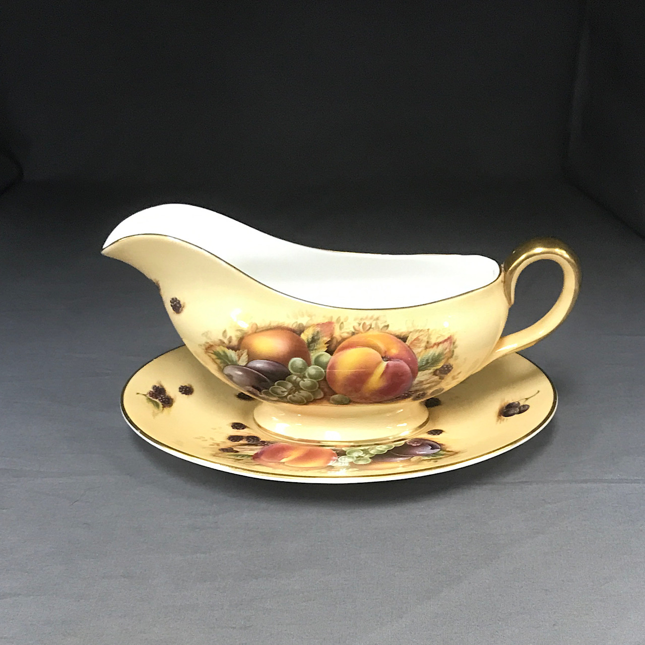 Aynsley - Orchard Gold - Gravy Boat and Stand - Echo's China